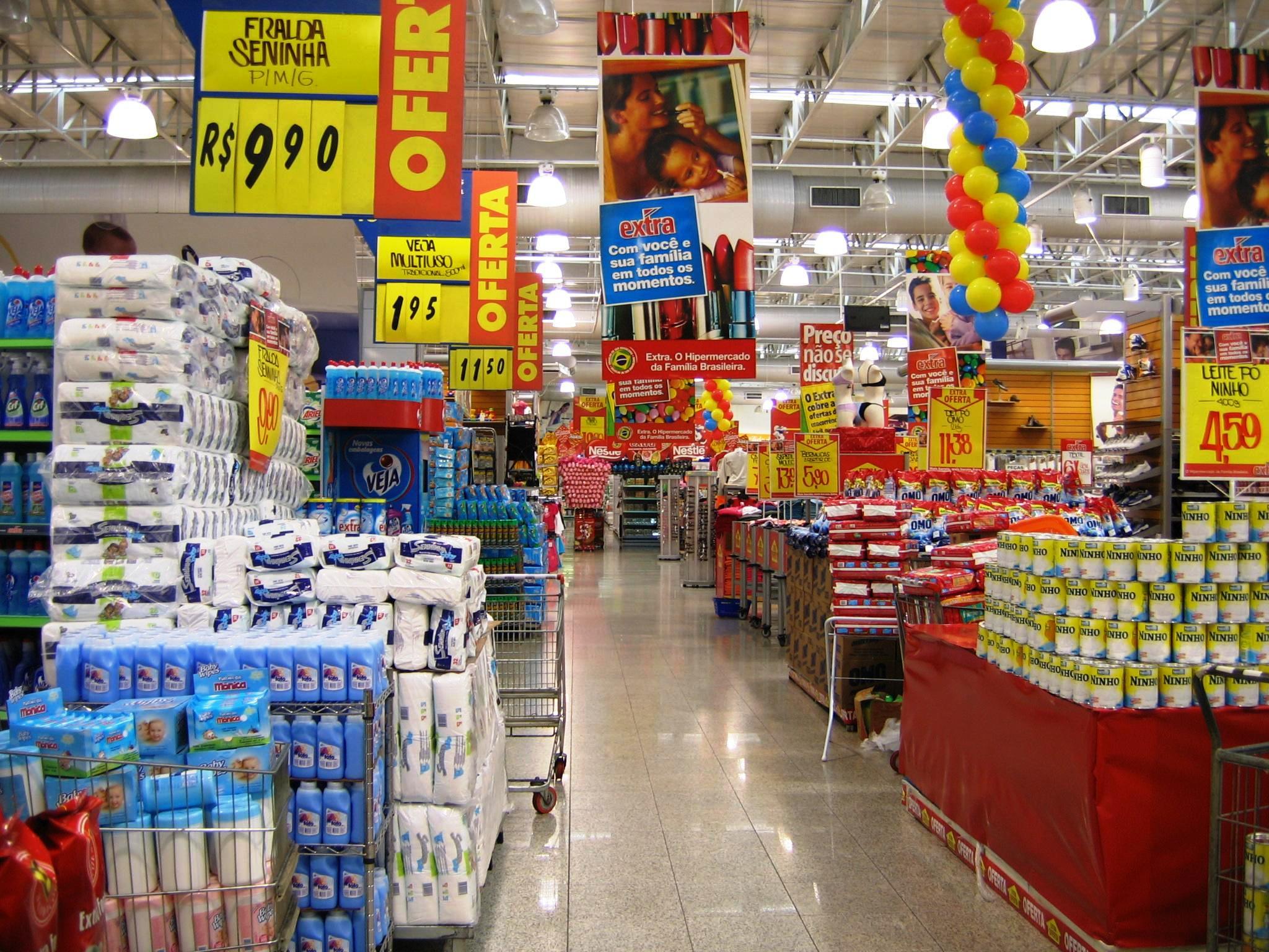Supermercados podem permanecer abertos após às 11h de domingos e feriados.