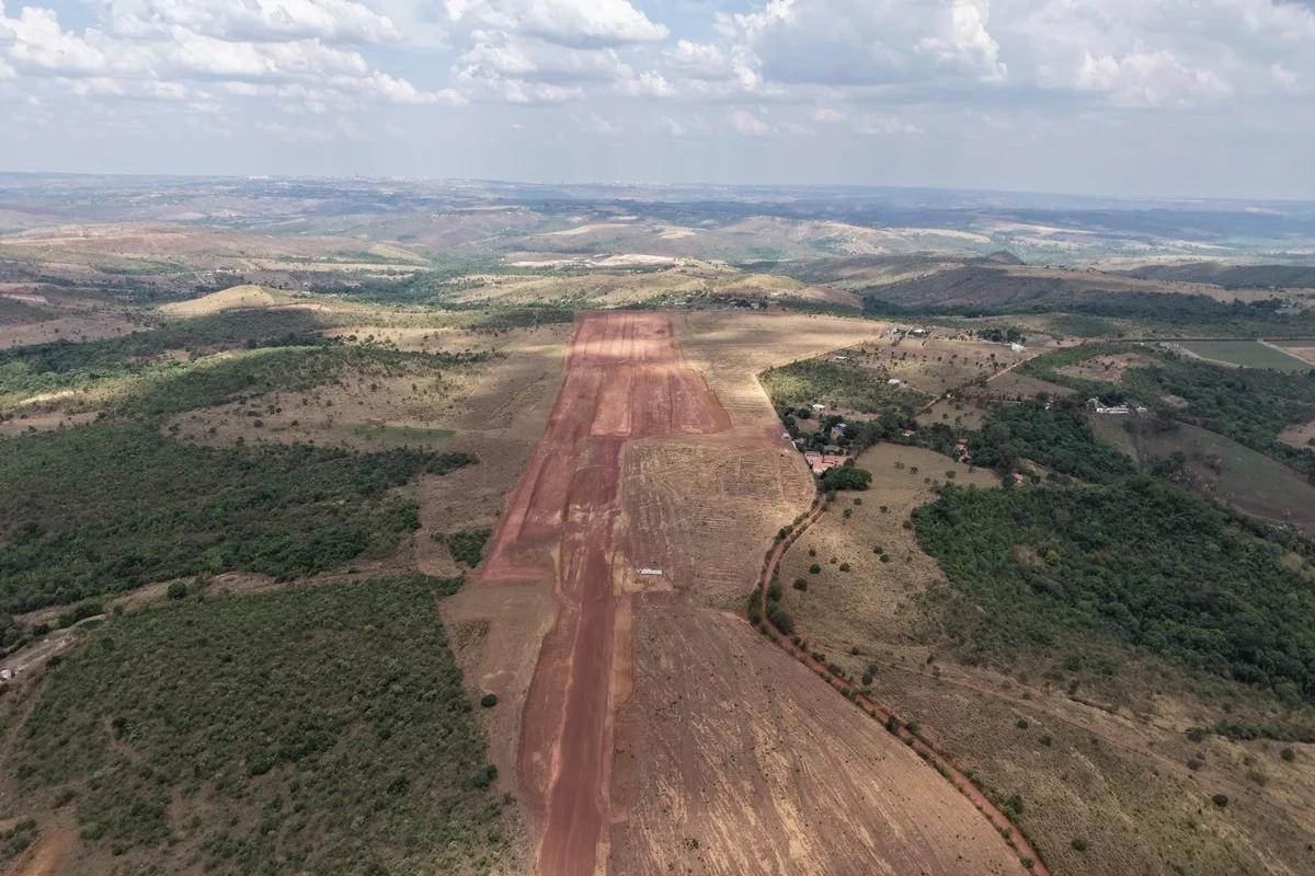 Obras para o aeroporto de Águas LIndas